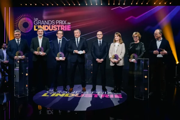 25%20Novembre%202025%20BFM%20Business%20Les%20Grands%20Prix%20de%20l'Industrie_JanaCallmeJ_Abaca%20(232%20sur%20340)